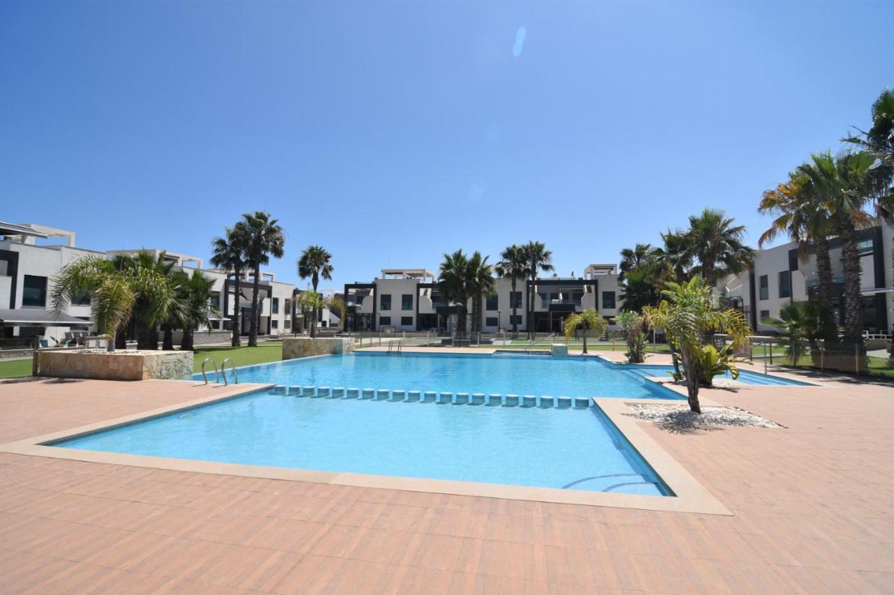 Oasis Beach Orihuela Bagian luar foto