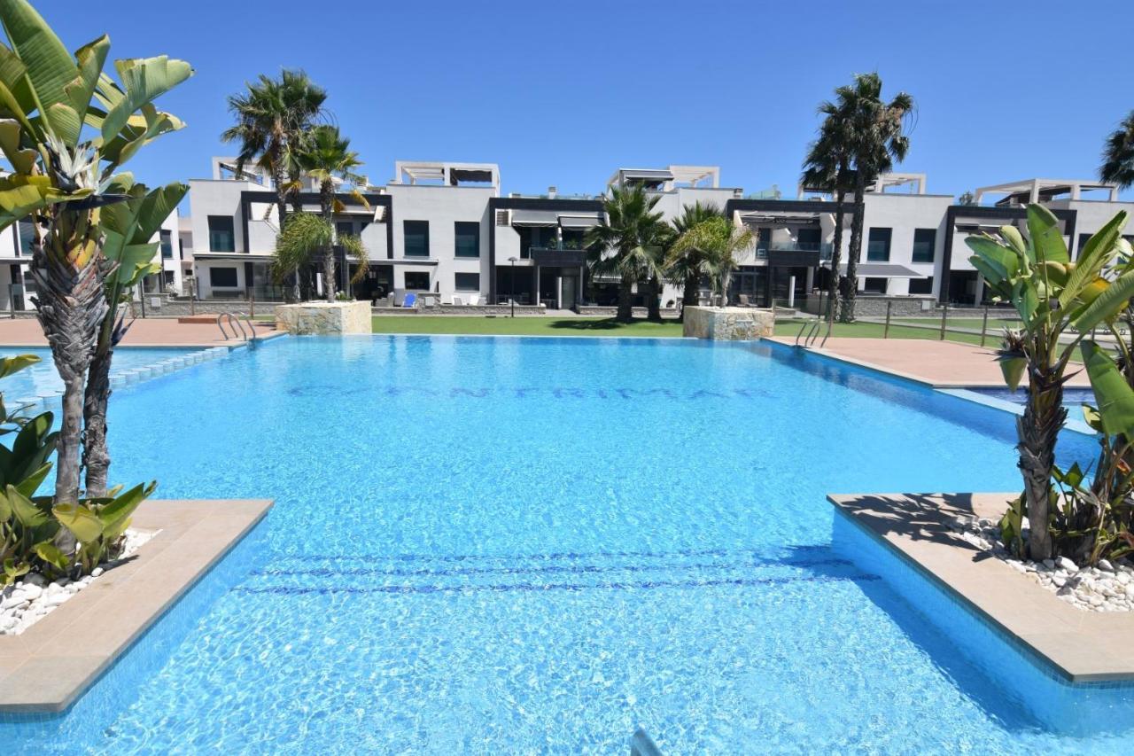 Oasis Beach Orihuela Bagian luar foto