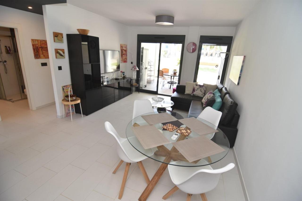 Oasis Beach Orihuela Bagian luar foto