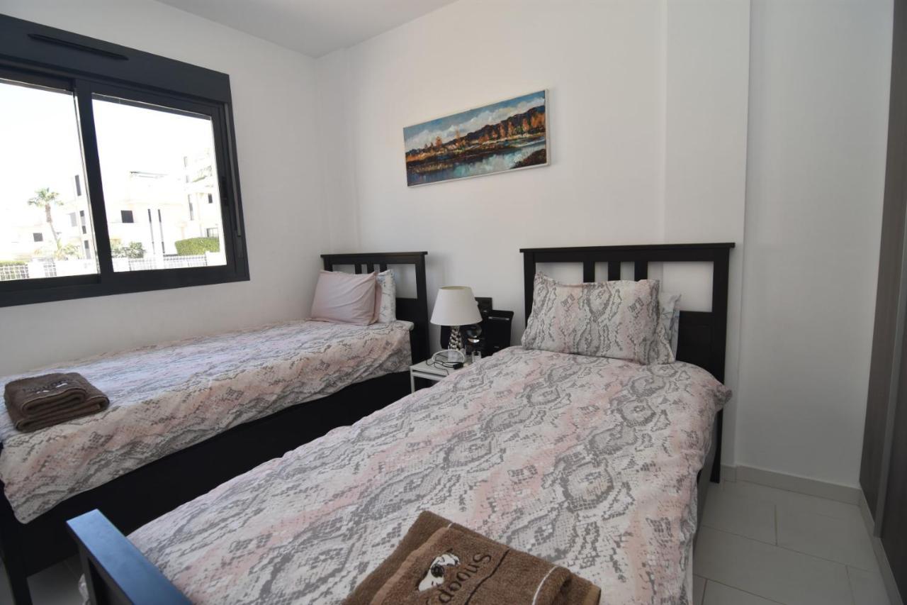Oasis Beach Orihuela Bagian luar foto